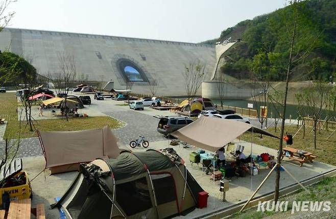 화천 평화의댐 오토캠핑장