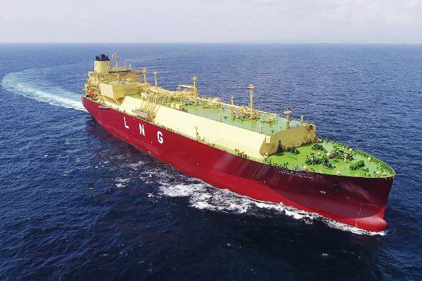 아비커스의 ‘하이나스2.0’을 탑재한 액화천연가스(LNG) 운반선이 바다 위를 달리고 있다. 아비커스는 HD현대의 자회사로, 자율운항 시스템을 개발하고 있다. HD현대 제공