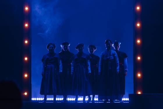 The National Changgeuk Company's new work “Jeong-Nyeon” is a changgeuk (traditional Korean opera) adaptation of a hit webtoon series of the same title. The performance will run through to Saturday at the National Theater of Korea. [NATIONAL CHANGGEUK COMPANY]