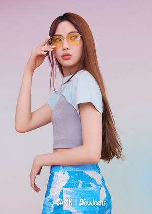 뉴진스, 선글라스도 레트로 바이브