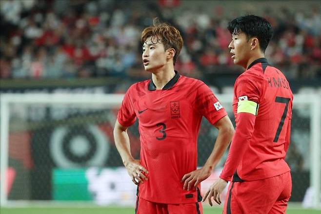 허리 부상으로 대표팀에서 하차하는 김진수. ⓒ 데일리안 홍금표 기자