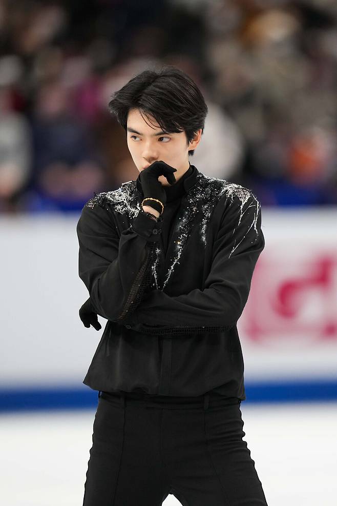 ▲ 2023 ISU 피겨 스케이팅 세계 선수권대회 남자 싱글 프리스케이팅에서 도입부 포즈를 취하는 차준환 ⓒ연합뉴스/AP