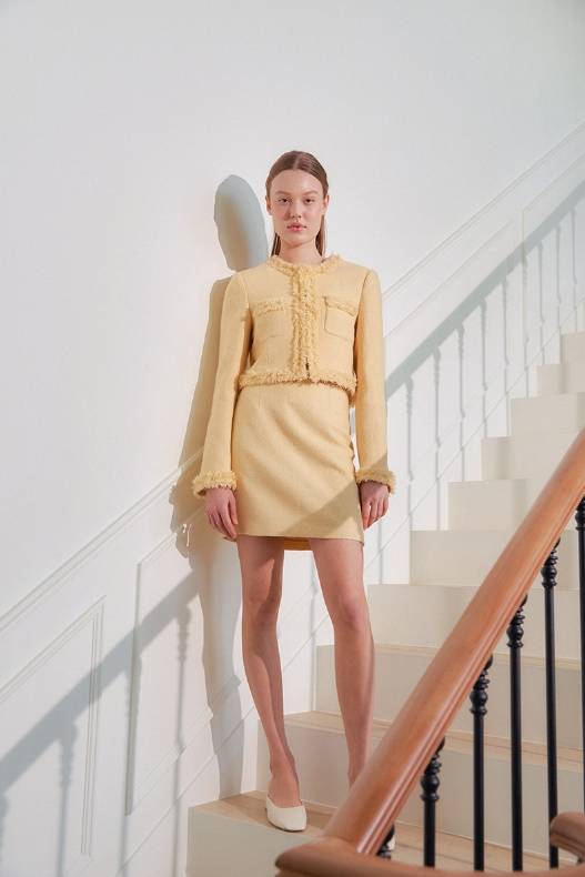 '더 글로리'에서 극중 박연진(배우 임지연)이 입어 화제가 된 트위드 셋업/사진= 더블유컨셉