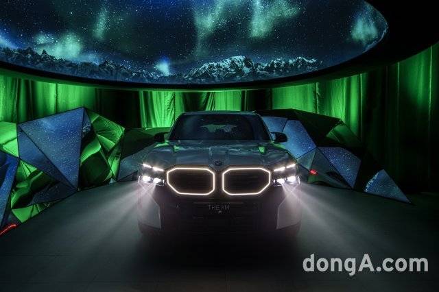 Bmw '초고성능 Suv' 시장 공식진출… “람보르기니·포르쉐 긴장해”