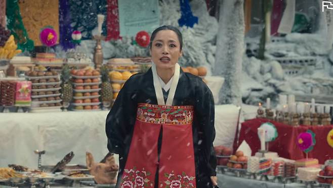 A scene from the episode 15 of Netflix original "The Glory," featuring a shaman performing a ritual. (Netflix)