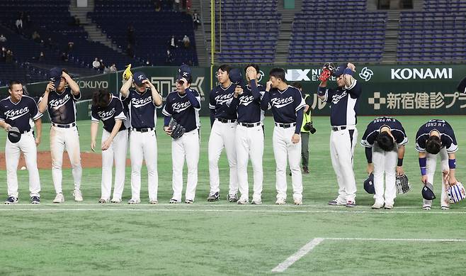 ▲ 한국의 WBC 3연속 1라운드 탈락은 야구인들을 들끓게 만들었다. '훈련시간을 늘려야 한다'는 여기에 등장하는 단골 주제다. ⓒ연합뉴스