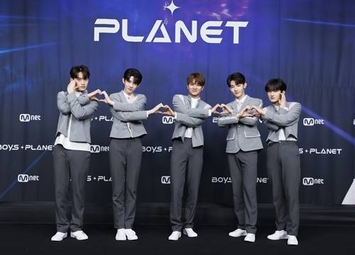 금준현, 올리, 왕즈하오, 장하오, 하루토가 ‘보이즈 플래닛’ 생존자 신고식에 참석했다. 사진=Mnet