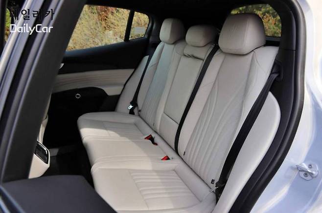 마세라티, 그레칼레 모데나