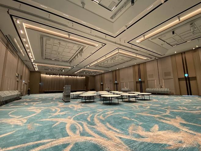 [부산=뉴시스] 시그니엘 부산 연회장 그랜드블룸 내부. (사진=동효정 기자) 2023.03.30. vivid@newsis.com  *재판매 및 DB 금지