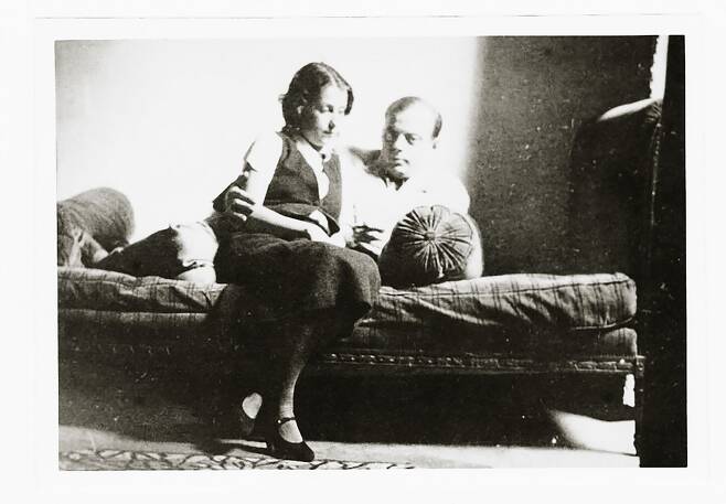 /위즈덤하우스 생텍쥐페리와 아내 콘수엘로. 부에노스아이레스, 1930.