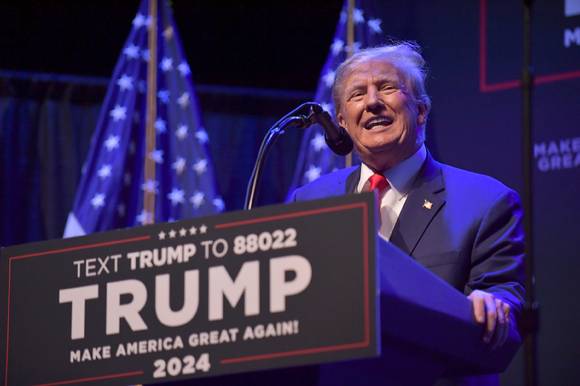 '성추문'에 휩싸인 도널드 트럼프 전 미국 대통령. [사진=뉴시스]