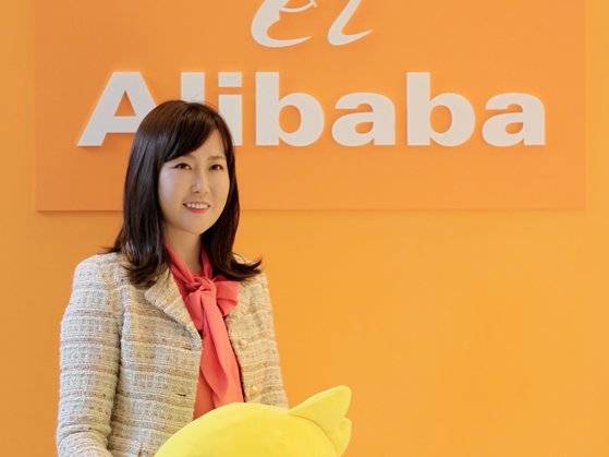 지난달 28일 서울 중구에 위치한 알리바바코리아 사옥에서 만난 장원(蔣雯) 플리기 호텔 부문 이사. [사진 중앙일보 중국연구소]
