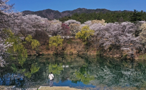 덕천서원 아래 연못.