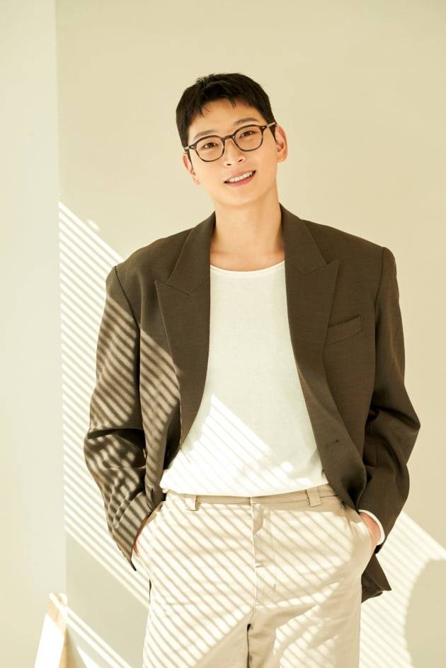 정진운 /사진제공=(주)바른손이앤에이