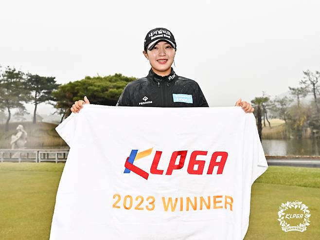 KLPGA 무안CC 올포유 드림투어 1차전에서 우승한 전효민.사진|KLPGA