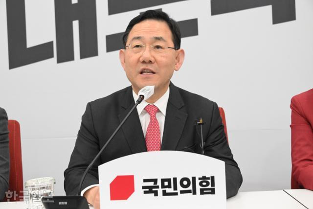 주호영 국민의힘 원내대표가 6일 국회에서 열린 기자간담회에서 모두발언을 하고 있다. 고영권 기자