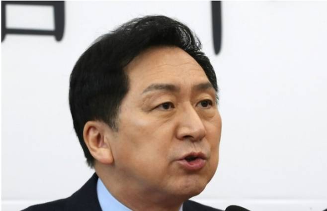 뉴시스