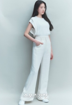배우 장다아