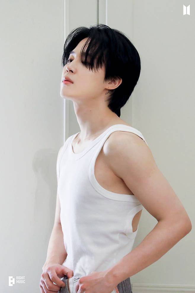 방탄소년단 지민, 美·英 이어 日도 '접수'