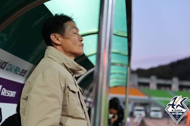 강원FC 최용수 감독 (한국프로축구연맹 제공)