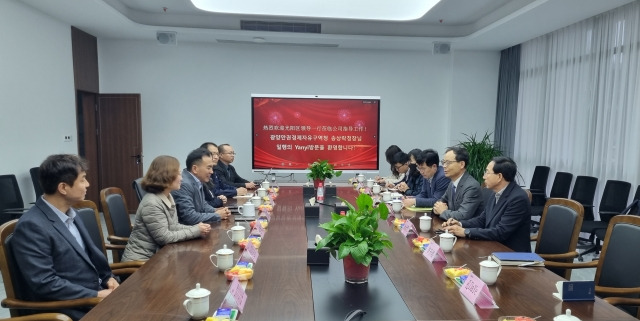 광양경제청, 음극재 생산기업 저장탄일에너지 방문. 광양경제청 제공