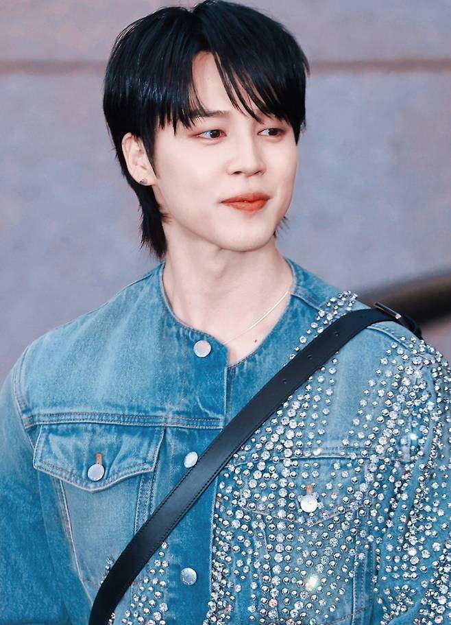 방탄소년단 지민과 아미, 함께 쓴 K팝 새역사 '서로의 자부심'