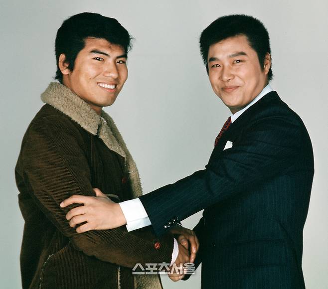 가수 나훈아(왼쪽)와 남진. 스포츠서울DB