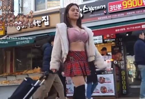 키아라키티가 당시 입었던 옷. /kiaraakitty 트위터