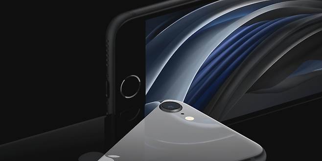 아이폰SE 2세대. 사진=애플