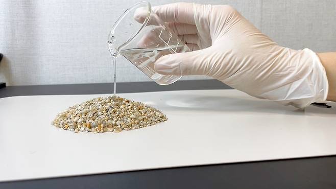 [서울=뉴시스]지난달 30일, 유튜버 '수상한 생선(본명 김준연)'이 강남의 한 카페에서 뉴시스와 인터뷰를 가졌다.(사진=수상한 생선 제공) 2023.04.10. photo@newsis.com *재판매 및 DB 금지