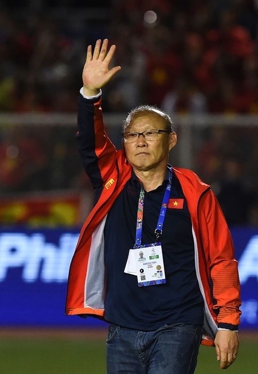 베트남 축구를 반석 위에 올려놓았다는 평가를 받았던 박항서 감독이 베트남 대표팀을 지휘하던 당시의 모습. 세계일보 자료사진