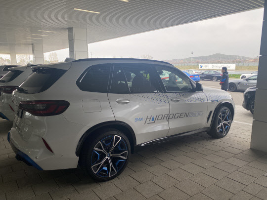 BMW iX5 하이드로젠. 이상현 기자