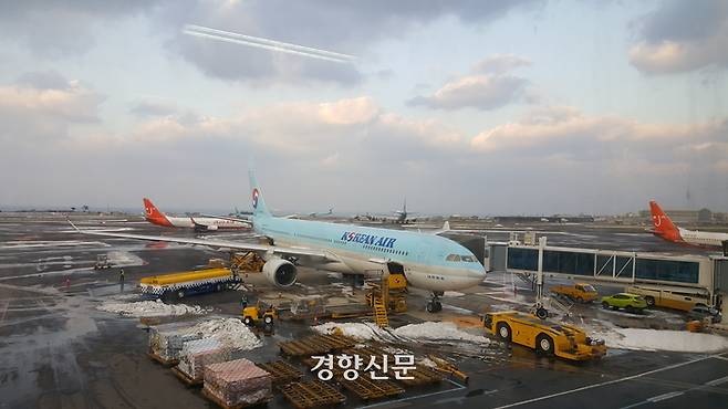 제주공항 활주로. 사진은 특졍사실과 상관없음. 박미라 기자