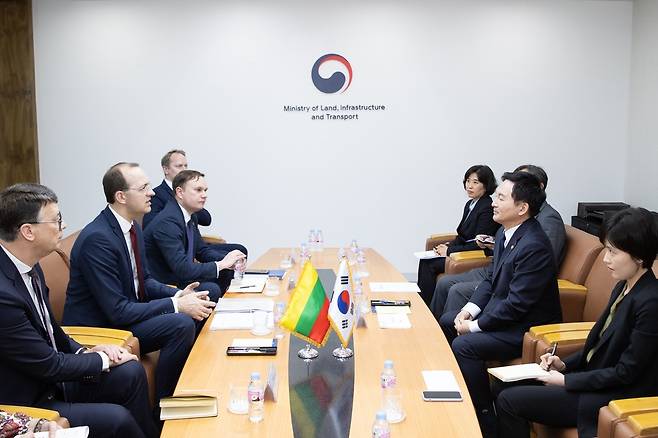 원희룡 국토교통부 장관, 리투아니아 교통통신부 장관 면담 [국토교통부 제공, 재판매 및 DB 금지]