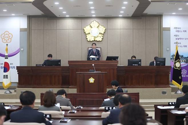 [수원=뉴시스] 제375회 임시회 모습. (사진=수원시의회 제공) 2023.04.20. photo@newsis.com *재판매 및 DB 금지