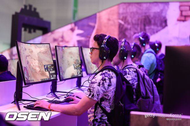 [사진] FPS를 즐기는 유저들. 기사 내용과는 관련 없음. /ⓒGettyimages(무단전재 및 재배포 금지)