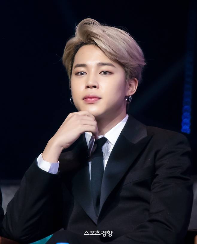 Bts 지민 '굿피플10' 선정…“K팝의 경사인 인물”