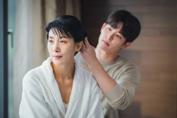 '종이달' 김서형 이시우, 사진제공=KT스튜디오지니