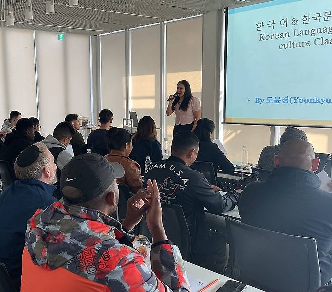 US soldiers attend a Korean language class run by the Gyeonggi provincial government in October 2022. (Courtesy of the Gyeonggi provincial government)