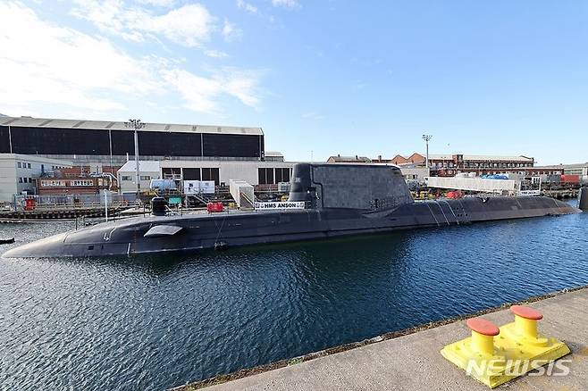[서울=뉴시스] 영국 해군의 최첨단 핵추진공격잠수함 HMS 앤슨(Anson). (사진 출처=영국 국방부)