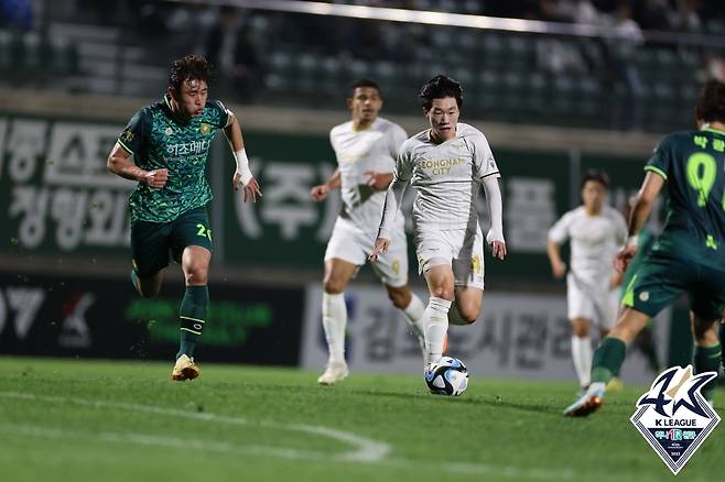 김포FC와 성남FC가 득점 없이 0-0으로 비겼다.(한국프로축구연맹 제공)