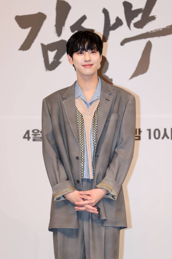 배우 안효섭이 영화 '전지적 독자 시점' 주인공으로 스크린에 데뷔한다. 사진=IS포토