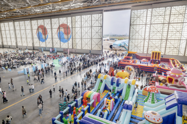 대한항공은 이미 지난달 말 임직원 가족 초청 패밀리데이를 개최했다. /대한항공