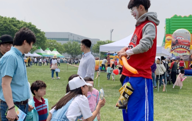 LG전자가 2019년 5월5일 LG전자 및 협력사 임직원 가족 대상으로 진행한 사내 어린이날 행사. [LG전자 제공]