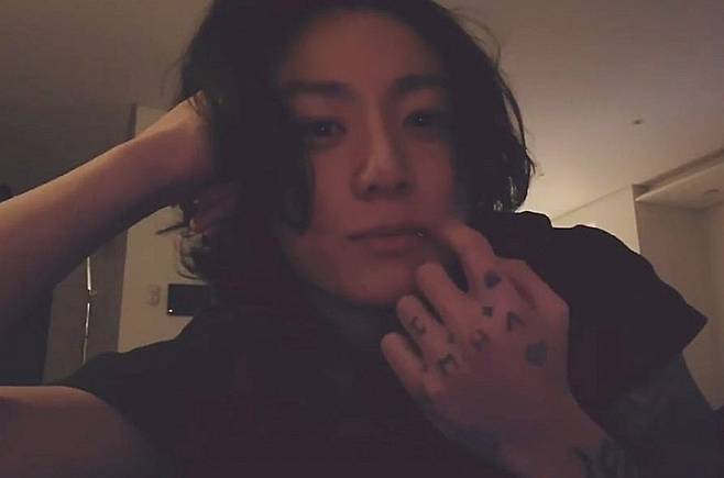 켰다 하면 '5천만'..방탄소년단 정국, '라방계 끝판왕'