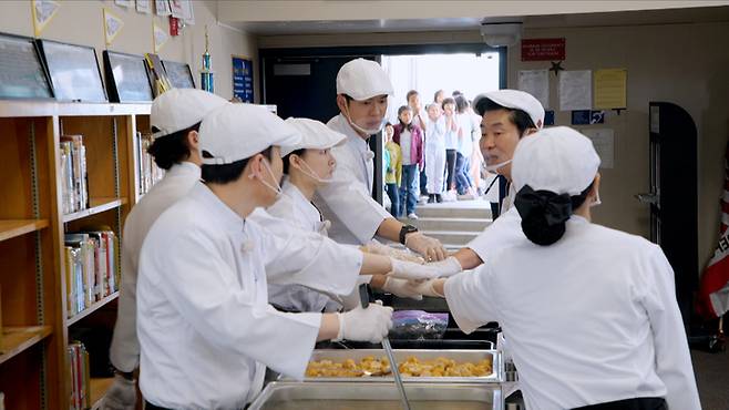 [서울=뉴시스] '한국인의 식판' 2023.05.06. (사진= JTBC 제공) photo@newsis.com *재판매 및 DB 금지 *재판매 및 DB 금지