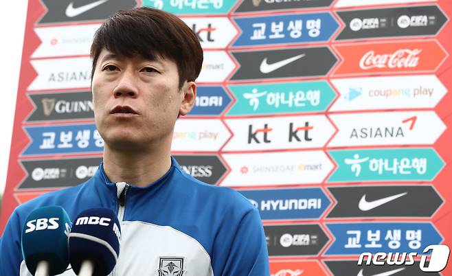 김은중 감독이 7일 오후 경기도 파주 축구국가대표트레이닝센터(NFC)에서 열린 20세 이하(U-20) 남자 축구대표팀 미디어데이에서 각오를 밝히고 있다. 2023 국제축구연맹(FIFA) U-20 월드컵에 출전하는 대표팀은 오는 23일 프랑스전을 시작으로 26일 온두라스, 29일 감비아와 조별리그를 치른다. 2023.5.7/뉴스1 ⓒ News1 김민지 기자