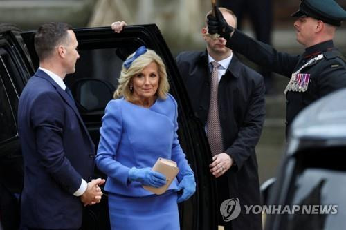 찰스 3세 영국 국왕 대관식에 미국 대표로 참석 중인 질 바이든 여사 [런던 로이터=연합뉴스. 재판매 및 DB 금지]