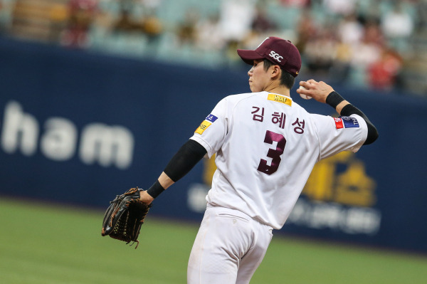 시즌 초반 화려한 퍼포먼스를 보여주고 있는 김혜성. 사진=키움 히어로즈