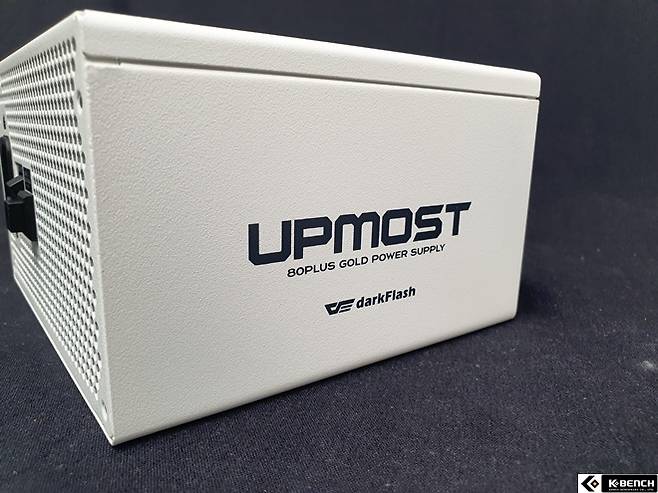 기본기의 다크플래쉬 파워, darkFlash UPMOST 850W 80PLUS GOLD | 보드나라/케이벤치